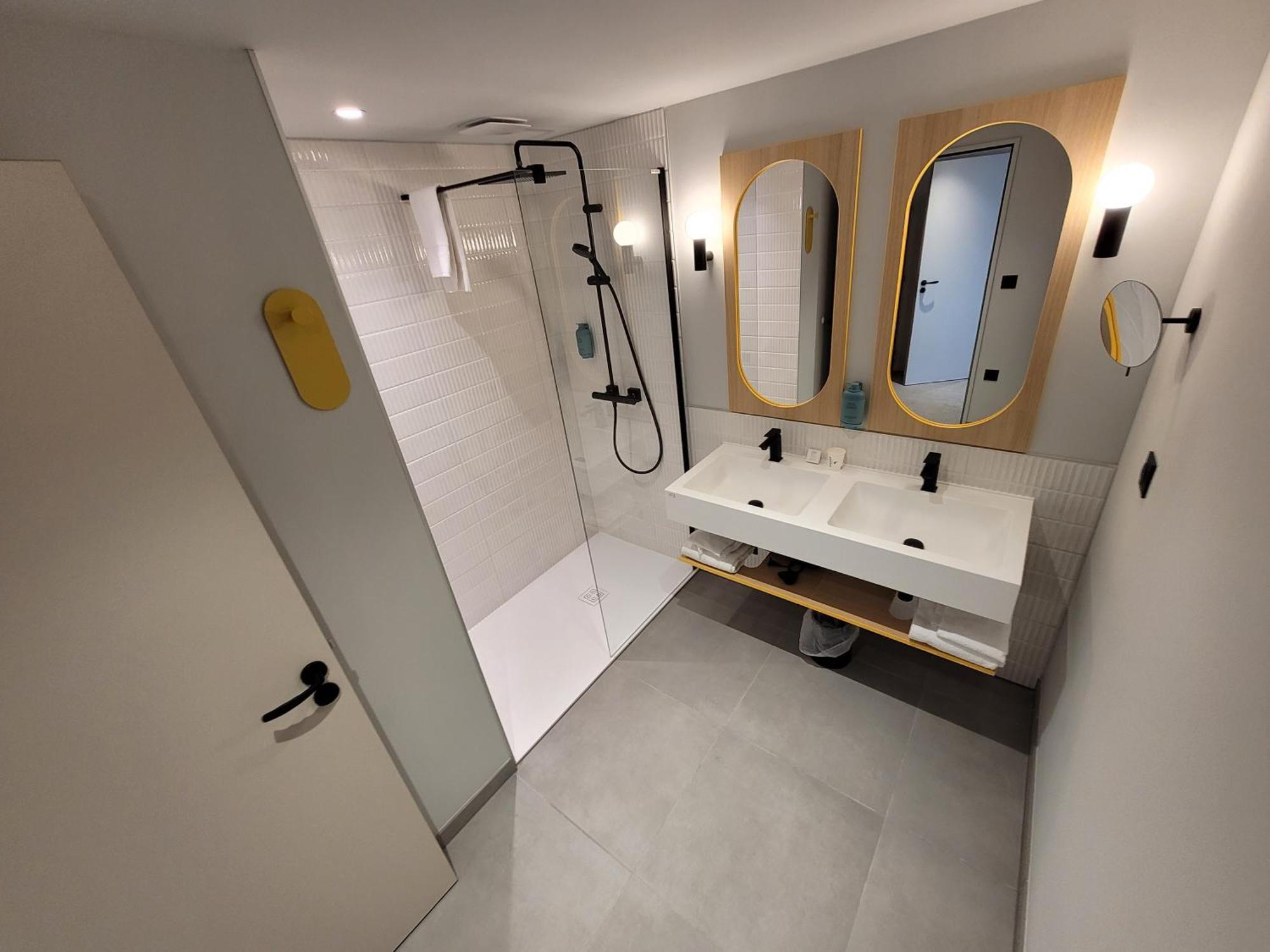 Hotel Akena Strasbourg - Hoerdt Екстер'єр фото